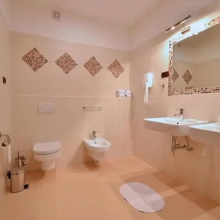 Lovely 5-bed In Villa Buzet
